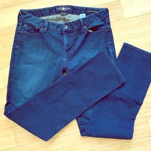 Lucky dark blue jeans